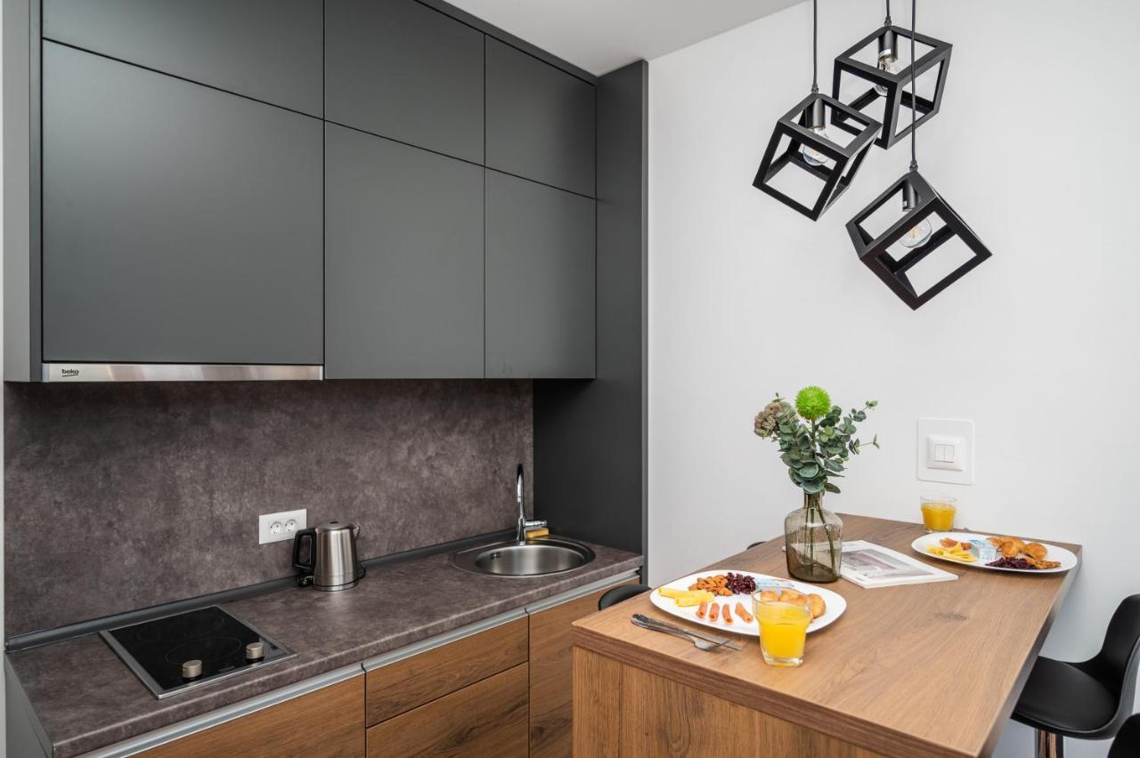 Modern And Bright Apartments - Main Street 塞拉耶佛 外观 照片